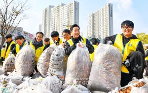 수원호매실 7606차-지구환경정화운동 금곡동일대 공원3곳 20231119.jpg