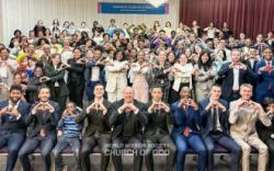 프랑스 파리 하나님의 교회 유월절 2023년.jpg