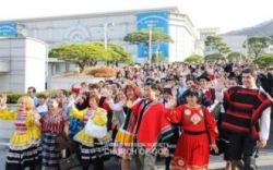 하나님의 교회-48차 해외성도 방문단.jpg