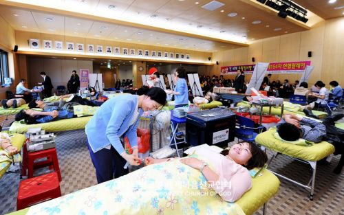 헌혈릴레이에 참여한 광주 지역 성도들