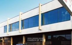 칠레 산티아고 하나님의 교회.jpg