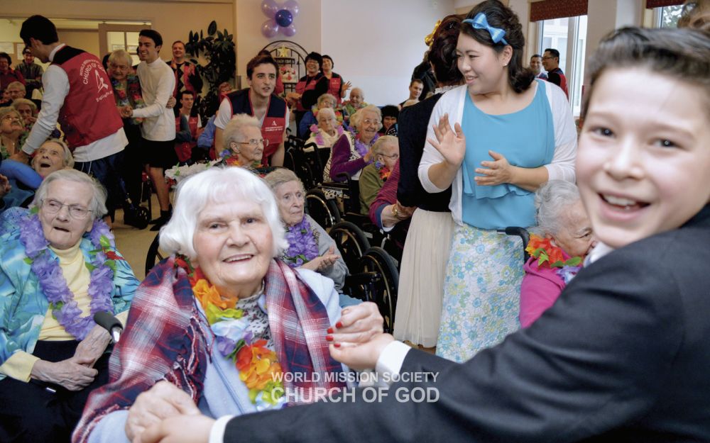 Concert at CapitalCare Dickensfield Nursing Home in Edmonton