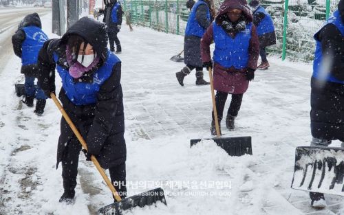 효자2동 일대 제설 봉사