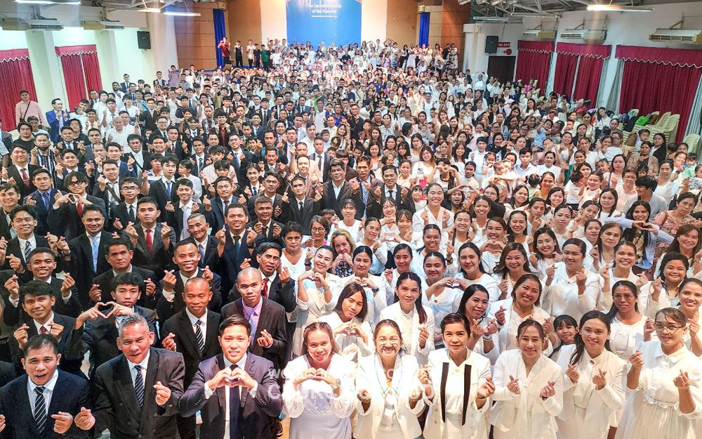 필리핀 다바오 하나님의 교회 성도들