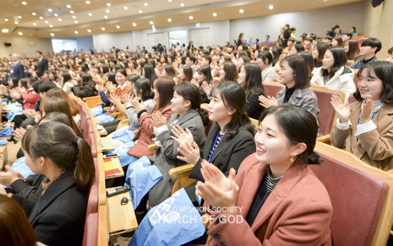 파일:ASEZ-기후변화대응 토크콘서트-참석자 모습(2).jpg