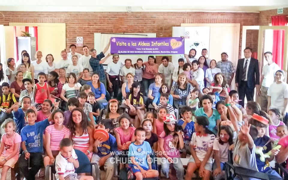파일:우루과이 몬테비데오 하나님의 교회-보육원 방문.jpg