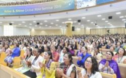 하나님의 교회-전 세계 여성 교역자 리더십 교육.jpg