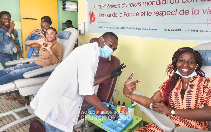 파일:카메룬두알라 제1014차-헌혈 마께뻬종합병원 20220313.jpg