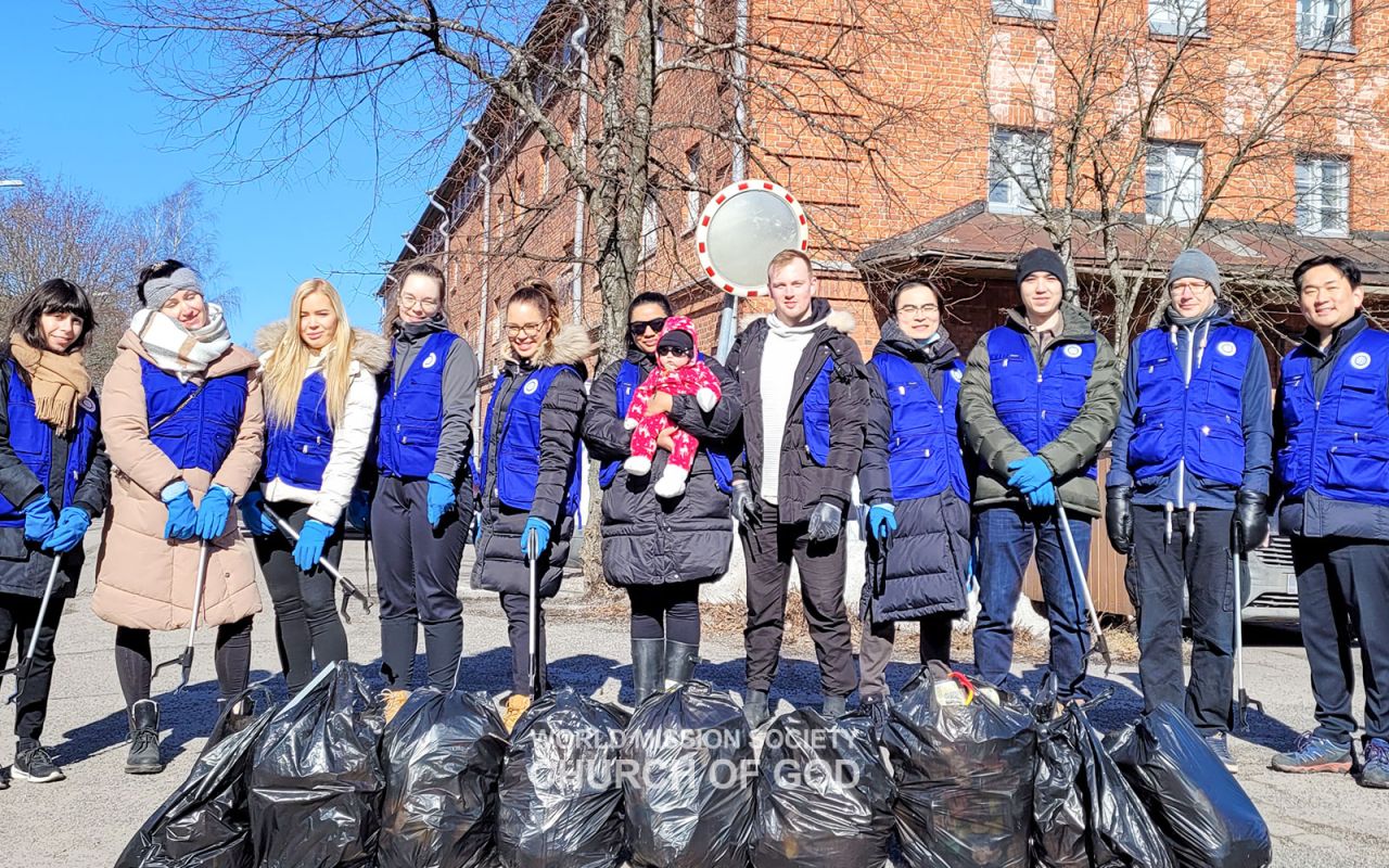Street cleanup in the Malmi district