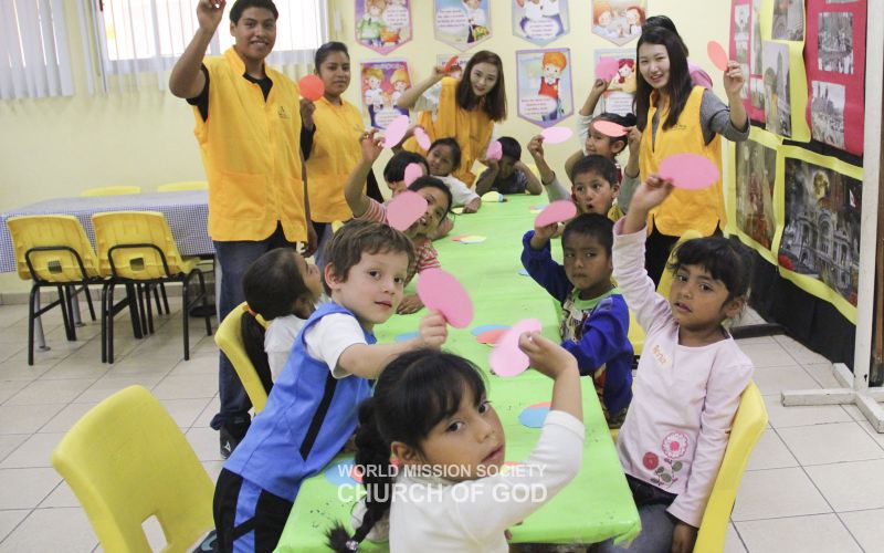 파일:멕시코 제1·2멕시코시티, 푸에블라 하나님의 교회-어린이집 봉사활동.jpg