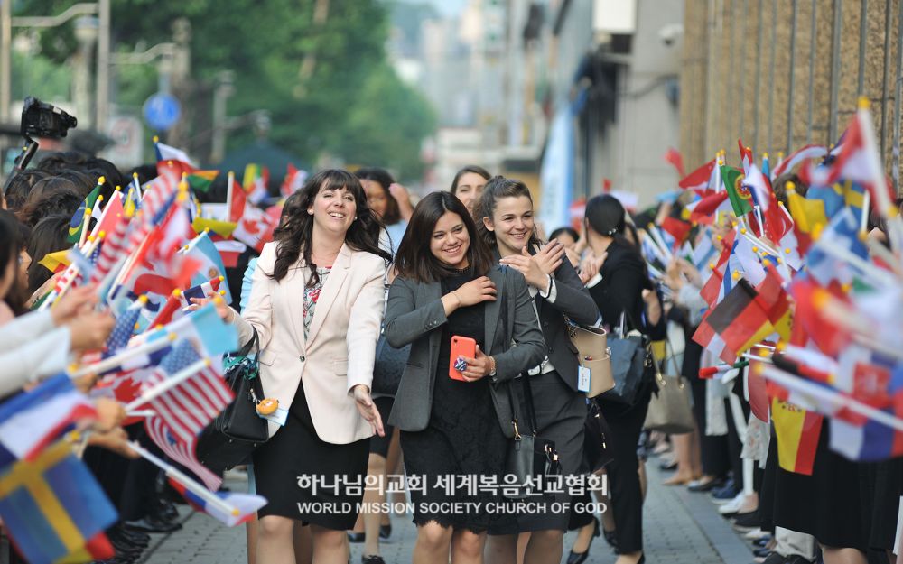 서울관악 하나님의 교회를 방문한 해외 성도들