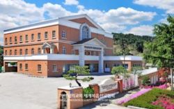 강릉 하나님의 교회.jpg