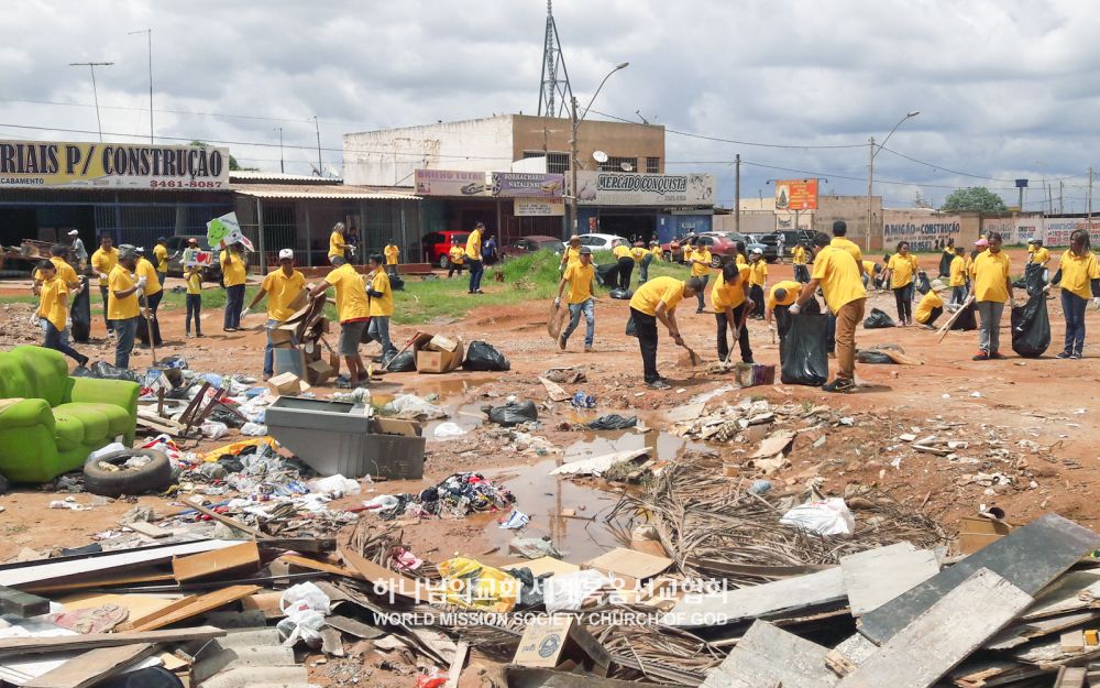 전 세계 제3365차 지구환경정화운동(세일란지아 소우나센치 지역)